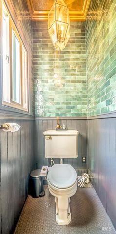 705 Georgia St, Vallejo, CA 94590