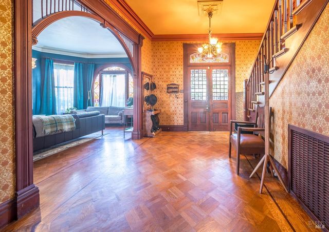 705 Georgia St, Vallejo, CA 94590