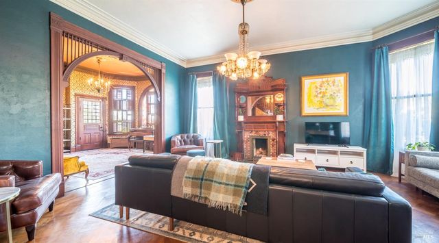 705 Georgia St, Vallejo, CA 94590