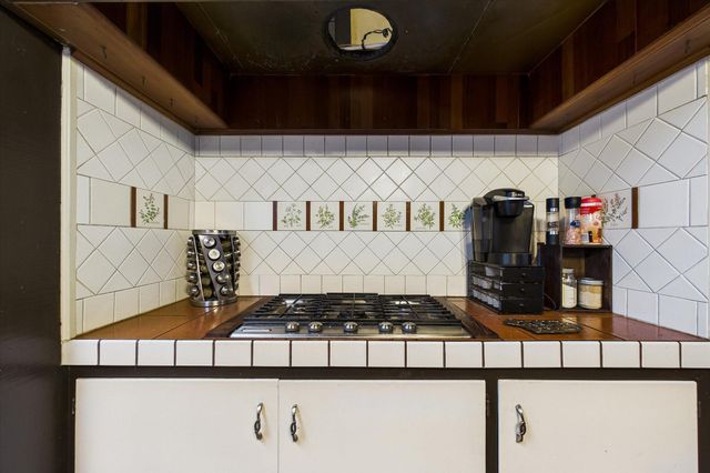 1626 Russ Street, Eureka, CA 95501