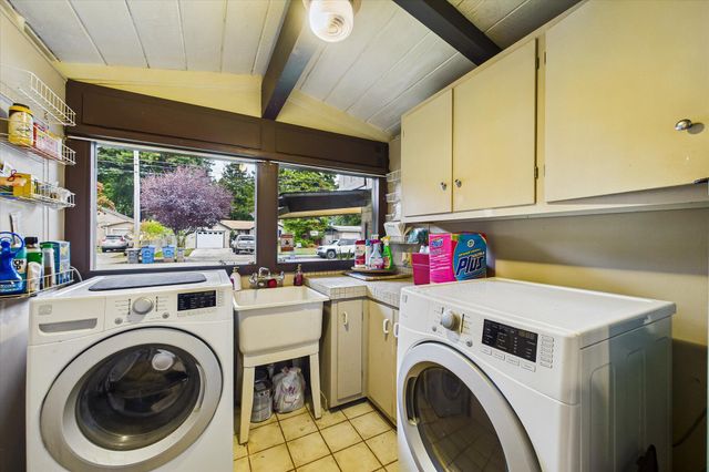 1626 Russ Street, Eureka, CA 95501