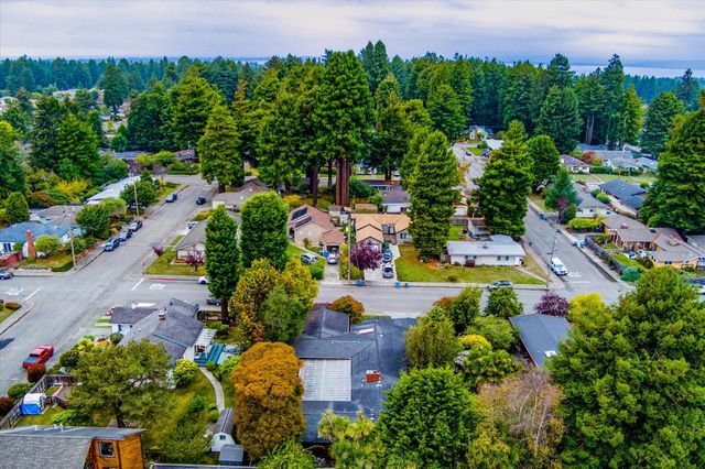 1626 Russ Street, Eureka, CA 95501