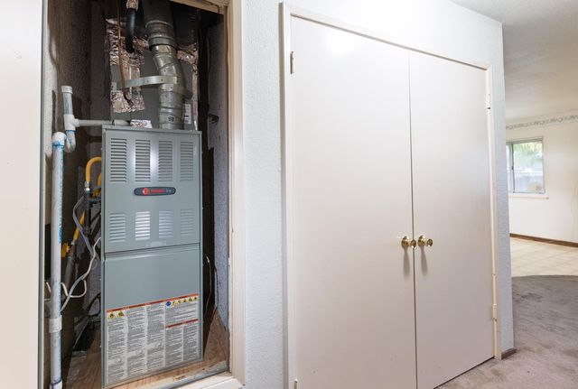 8743 Elk Way, Elk Grove, CA 95624