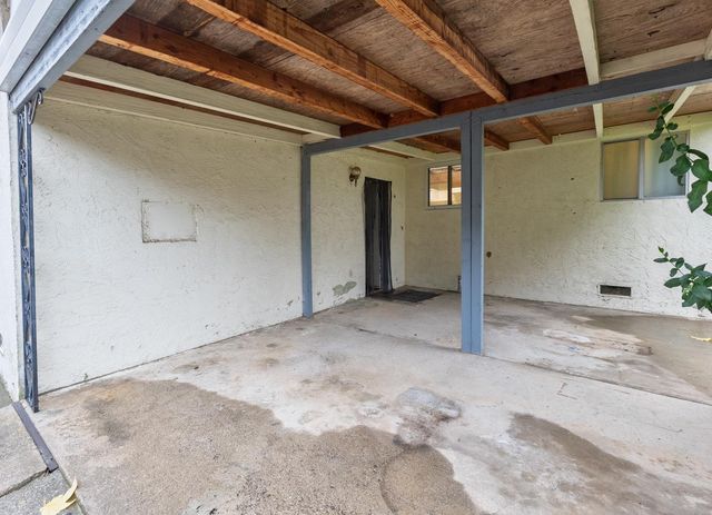 8743 Elk Way, Elk Grove, CA 95624