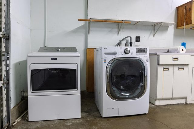 8743 Elk Way, Elk Grove, CA 95624