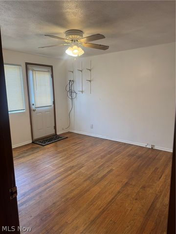 4726 Walford Road C4, Warrensville Heights, OH 44128