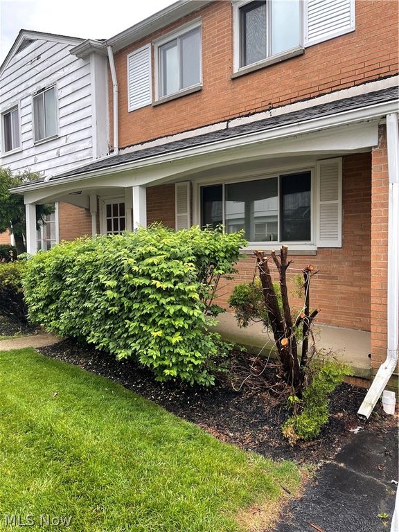 4726 Walford Road C4, Warrensville Heights, OH 44128