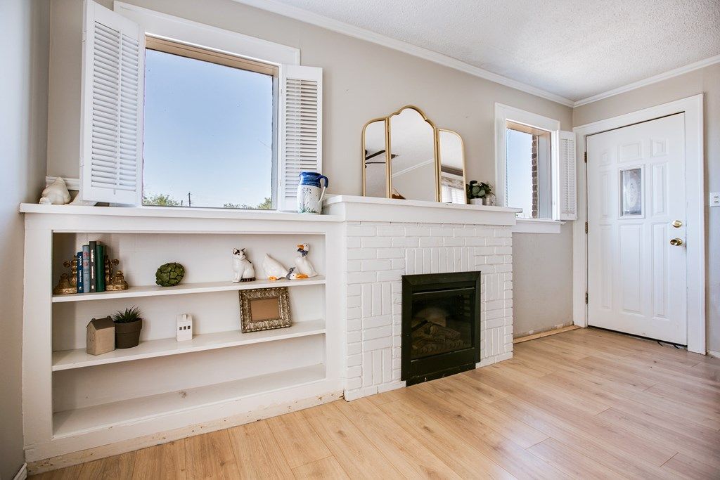 Image 4 of property listing at 2027 Walnut St, San Angelo, TX 76901