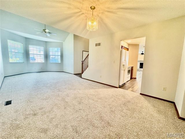 4 Clinton Hill Drive, Belleville, IL 62226