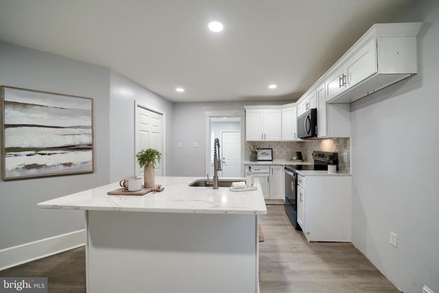 346 DUKE ST, Ephrata, PA 17522