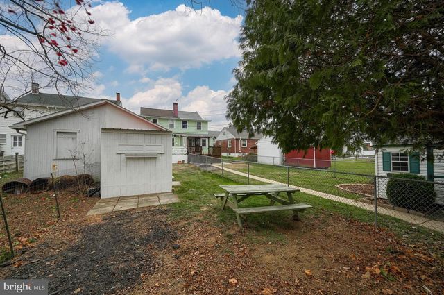 346 DUKE ST, Ephrata, PA 17522