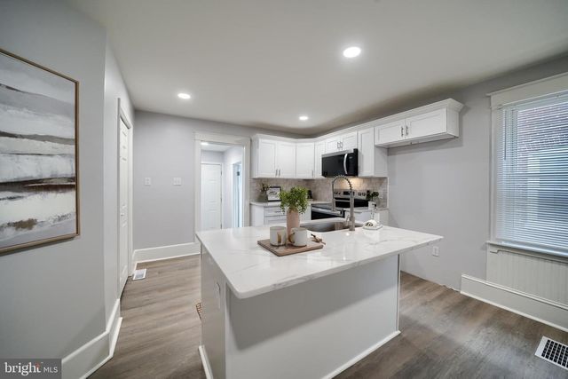 346 DUKE ST, Ephrata, PA 17522