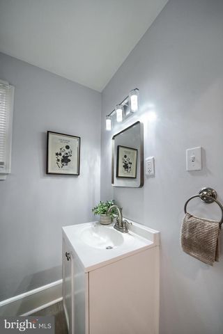 346 DUKE ST, Ephrata, PA 17522