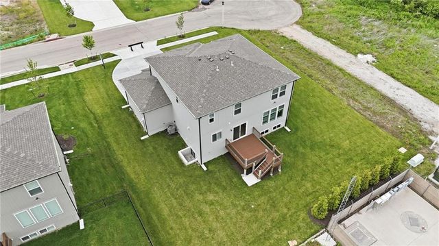 500 SW Chavis Drive, Blue Springs, MO 64064