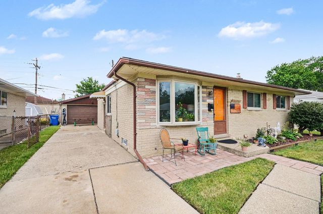 11822 Highland Drive, Warren, MI 48089