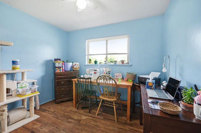 11822 Highland Drive, Warren, MI 48089