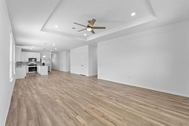 6207 Waterlily Haven Way, Baytown, TX 77521