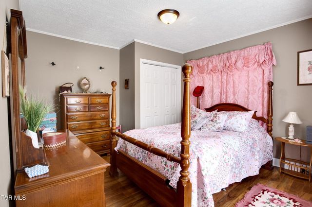 311 South Roan Street, Elizabethton, TN 37643