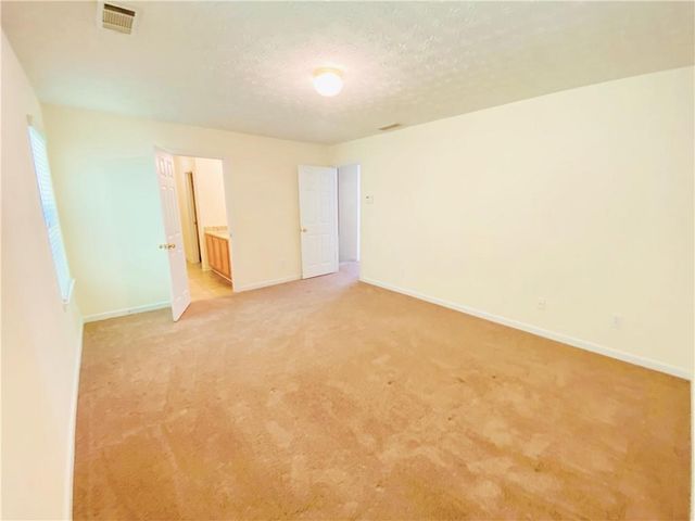 5528 Silver Springs Drive, Sugar Hill, GA 30518