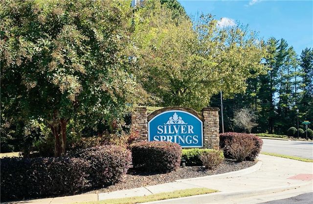5528 Silver Springs Drive, Sugar Hill, GA 30518