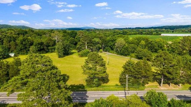 3701 Spring Place Road SE, Cleveland, TN 37323