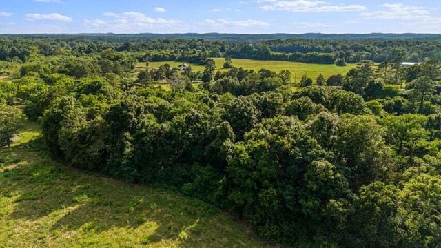 3701 Spring Place Road SE, Cleveland, TN 37323