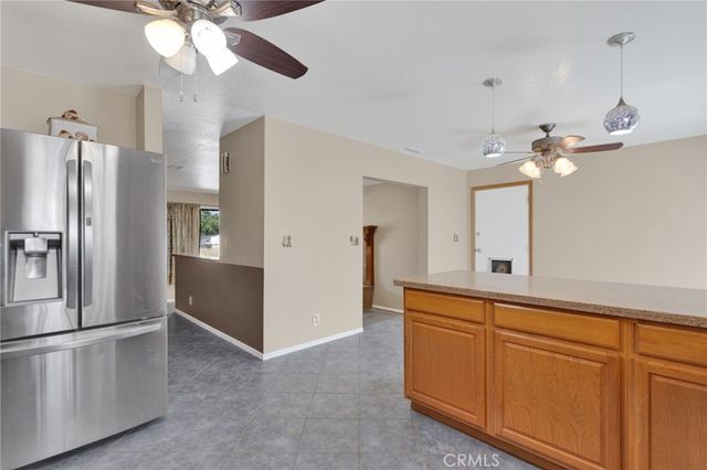 11470 Hawthorne, Hesperia, CA 92345