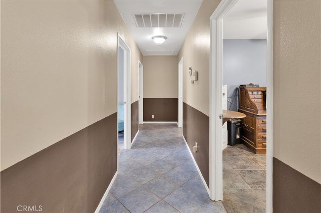 11470 Hawthorne, Hesperia, CA 92345