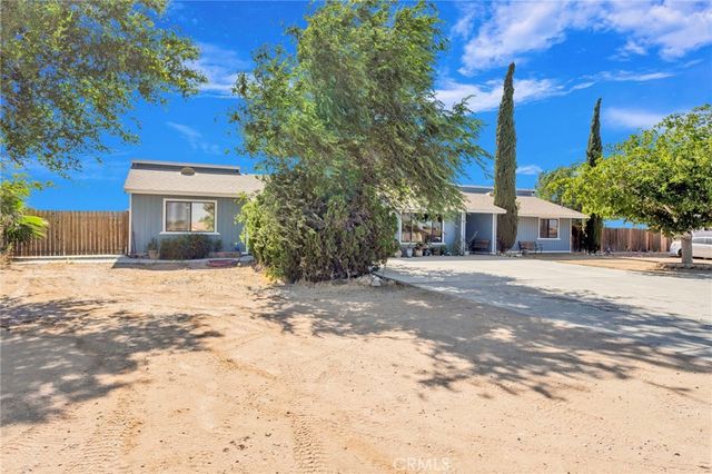 11470 Hawthorne, Hesperia, CA 92345