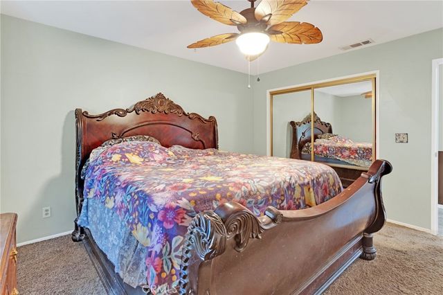 11470 Hawthorne, Hesperia, CA 92345
