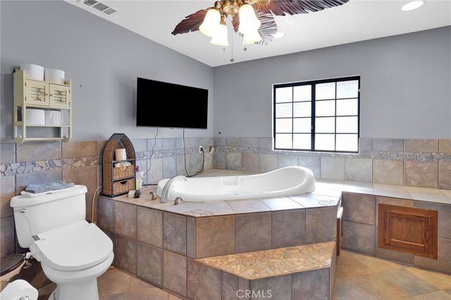 11470 Hawthorne, Hesperia, CA 92345