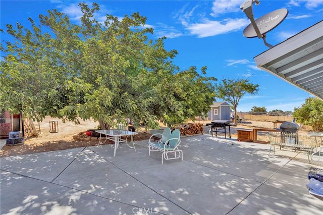 11470 Hawthorne, Hesperia, CA 92345