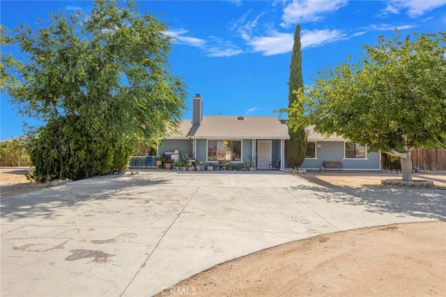 11470 Hawthorne, Hesperia, CA 92345