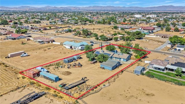11470 Hawthorne, Hesperia, CA 92345