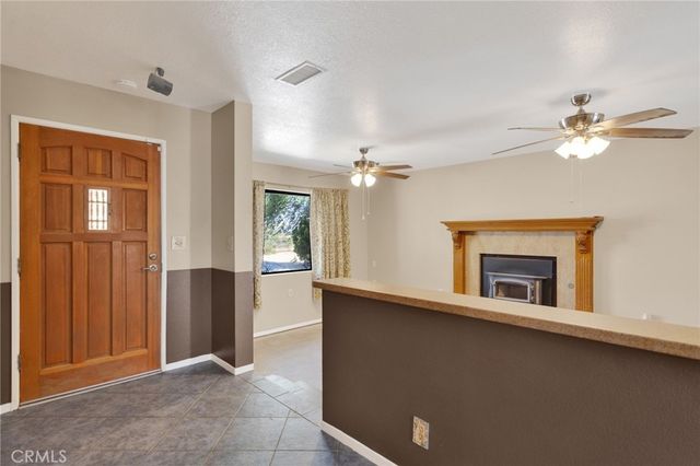 11470 Hawthorne, Hesperia, CA 92345