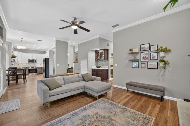 3032 Valasstrada Ct, Carmichael, CA 95608