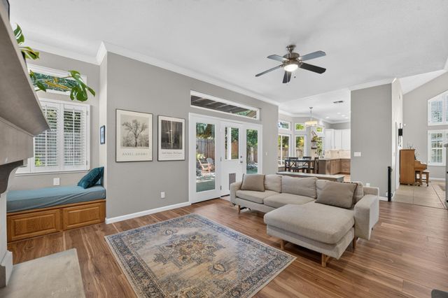 3032 Valasstrada Ct, Carmichael, CA 95608