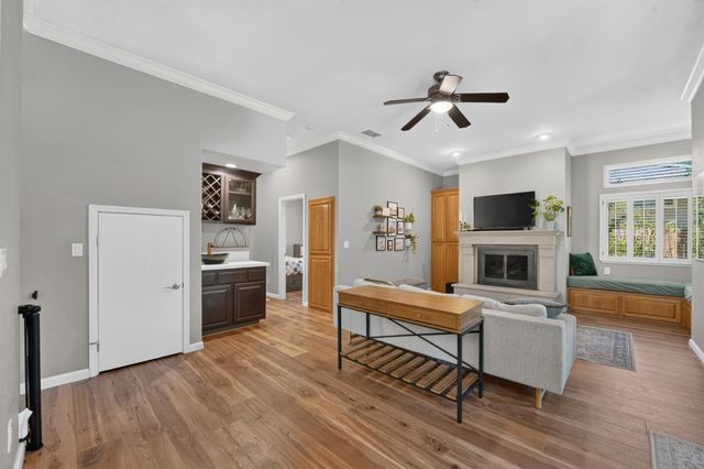 3032 Valasstrada Ct, Carmichael, CA 95608
