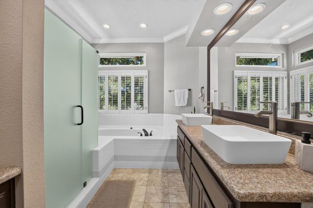 3032 Valasstrada Ct, Carmichael, CA 95608