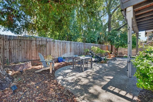 3032 Valasstrada Ct, Carmichael, CA 95608