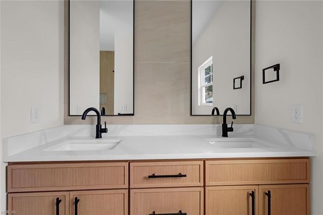 421 Baldwin ST, Virginia Beach, VA 23452