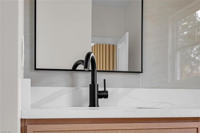 421 Baldwin ST, Virginia Beach, VA 23452