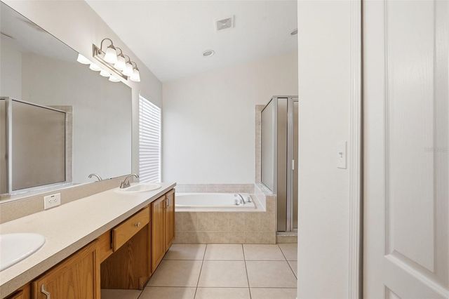 15511 MONTILLA LOOP, Tampa, FL 33625