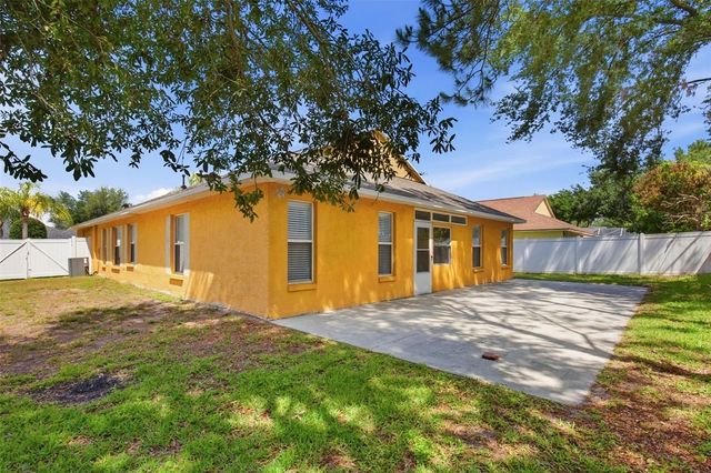 15511 MONTILLA LOOP, Tampa, FL 33625