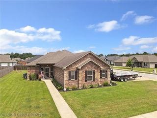 304 Rock Circle, Lavaca, AR 72941