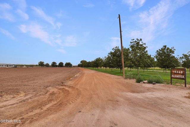 15368 Highway 80, Fabens, TX 79838