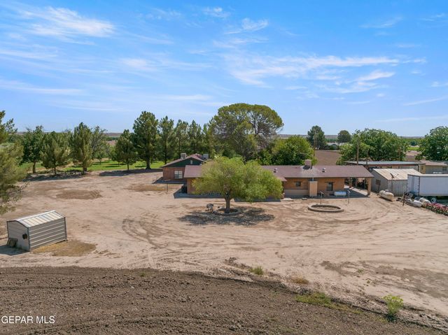 15368 Highway 80, Fabens, TX 79838