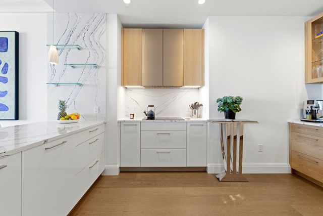 240 Devonshire St 4104, Boston, MA 02110