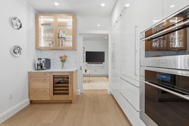 240 Devonshire St 4104, Boston, MA 02110