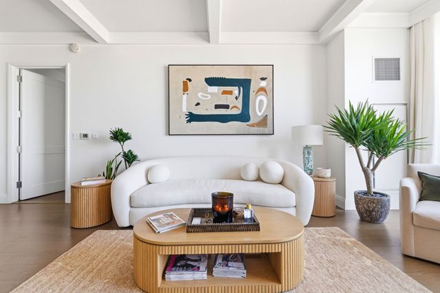 240 Devonshire St 4104, Boston, MA 02110